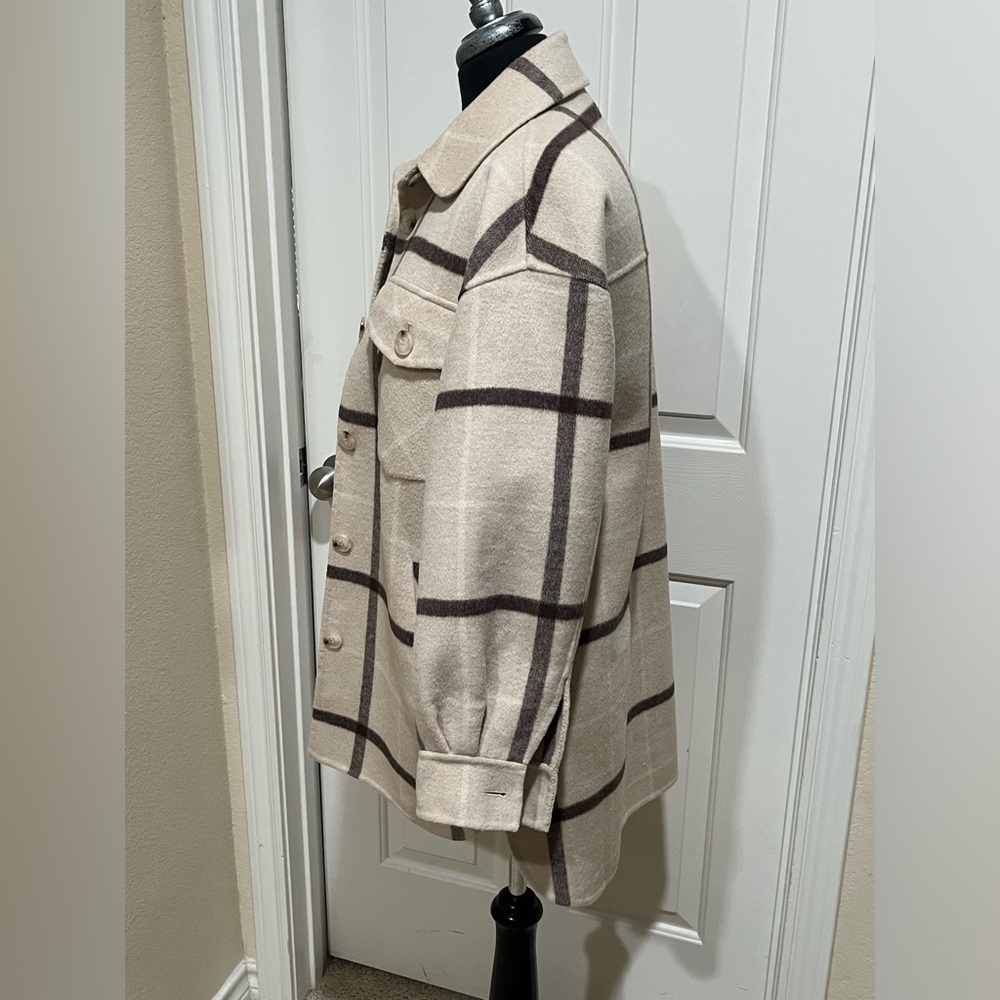 BELLE AND BLOOM RIVERS EDGE Stylish Beige Plaid Button-Up SHACKET WOMEN SIZE XS - Picture 7 of 11